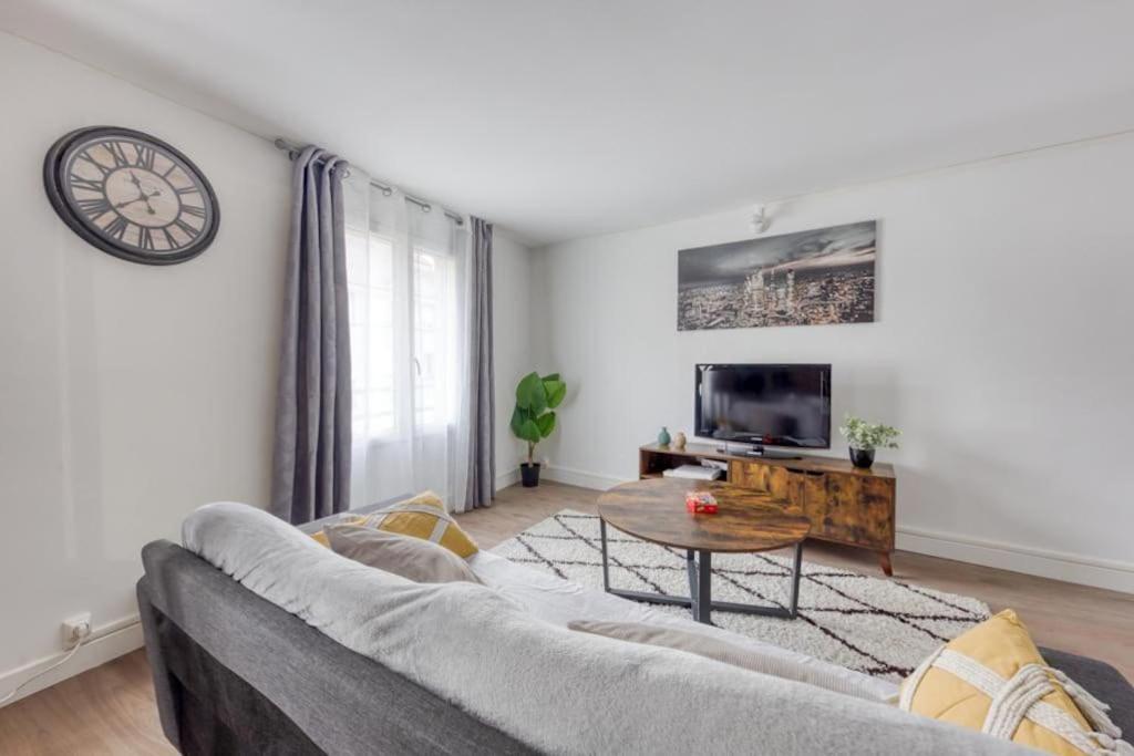 Charmant T3 En Duplex Saint-Brice-sous-Foret Luaran gambar